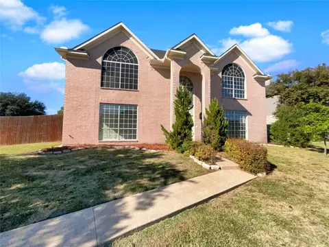 8509 Linda Vista Dr, Rowlett, TX 75088