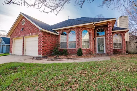 205 Valley Dr, Rockwall, TX 75087