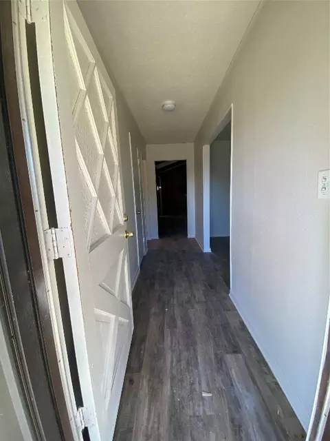 1895 E Jackson St, Paris, TX 75460 photo 9