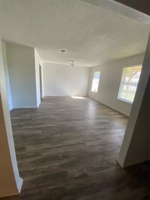 1895 E Jackson St, Paris, TX 75460 photo 15