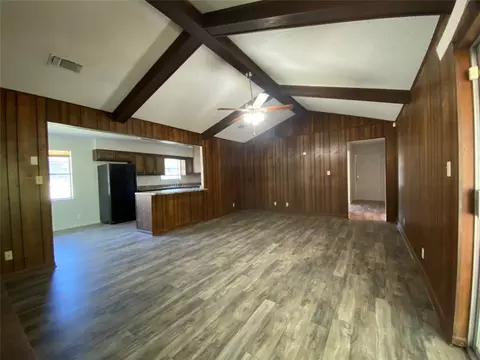 1895 E Jackson St, Paris, TX 75460 photo 8