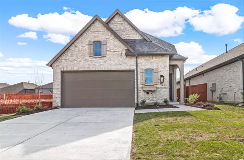 3904 Mercedes Bnd, Heartland, TX 75126