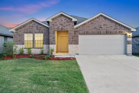 8133 Beltmill Pkwy, Fort Worth, TX 76131