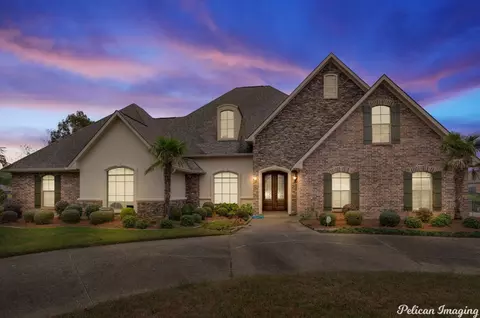 2204 Dove Hollow Dr, Shreveport, LA 71118