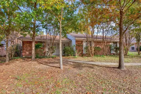 1209 W Mcgee St, Sherman, TX 75092