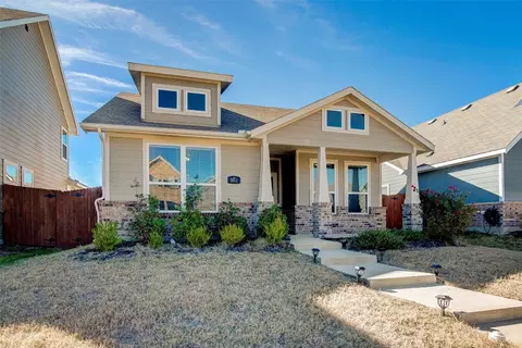 2811 Journey Ln, Heartland, TX 75126
