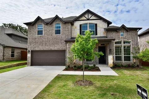 2708 Lavinia Dr, Corinth, TX 76210