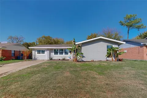 2715 Cary Dr, Mesquite, TX 75150