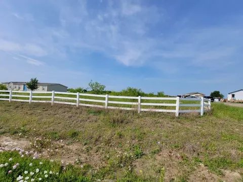 6756 Abner Rd, Terrell, TX 75161