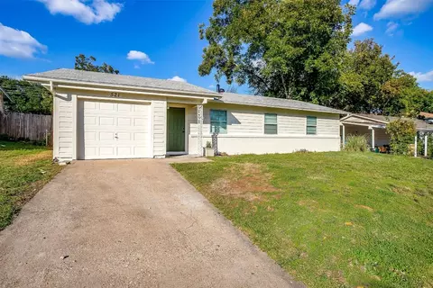 521 W Inwood Dr, Arlington, TX 76010