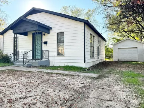 412 S Perkins St, Fort Worth, TX 76103