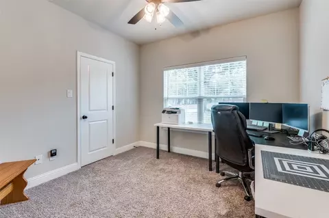 925 E 3rd St, Springtown, TX 76082 photo 17