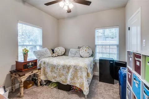 925 E 3rd St, Springtown, TX 76082 photo 16