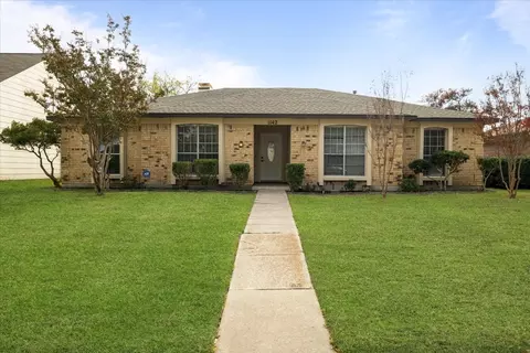 1142 Southwestern Dr, Richardson, TX 75081