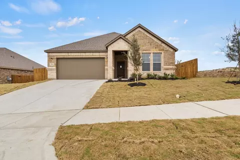 1904 Westhill Dr, Cleburne, TX 76033