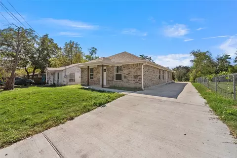 3200 N 17th St, Waco, TX 76708