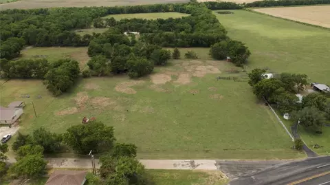 Tbd W Market Street, Honey Grove, TX 75446