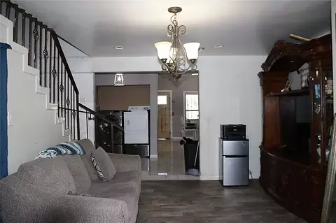 1130 Singleton, Irving, TX 75060 photo 6
