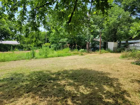 2925 Lasalle St, Fort Worth, TX 76111