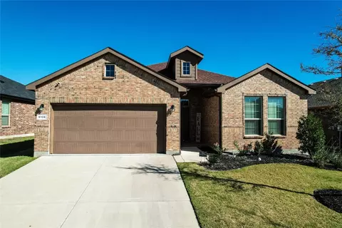 9128 Pearfield Rd, Fort Worth, TX 76179