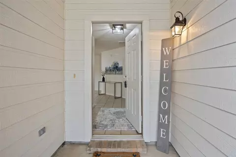 9217 Paluxy Dr, Fort Worth, TX 76244