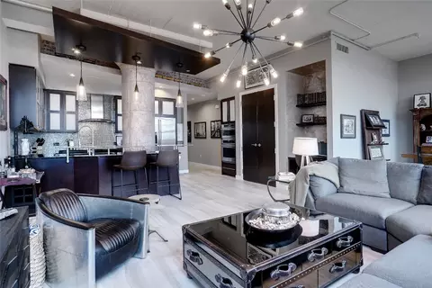 2600 W 7th St #2444, Fort Worth, TX 76107