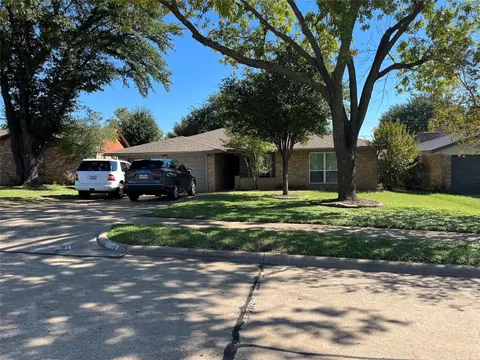 1708 Caddo Dr, Irving, TX 75060