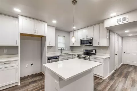 4387 Sahara Pl, Fort Worth, TX 76115