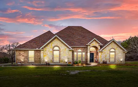 643 Sandwood Ct, Weatherford, TX 76085