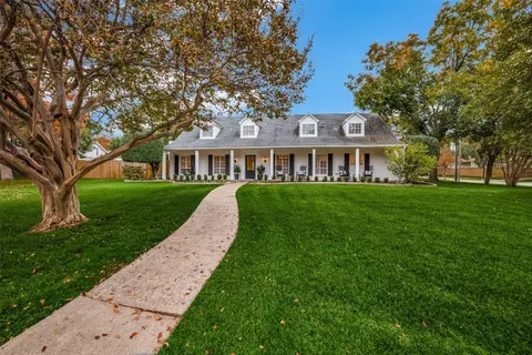 10710 Saint Lazare Dr, Dallas, TX 75229