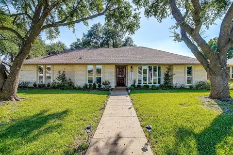 1046 Birchwood Ln, Desoto, TX 75115