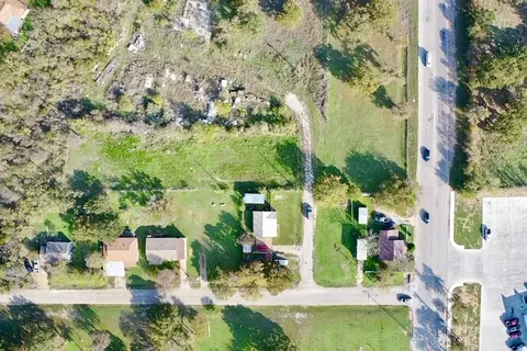 508 SEaton St, Mineral Wells, TX 76067