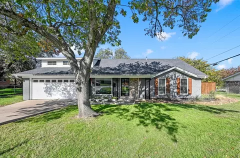 5737 Jane Anne St, Haltom City, TX 76117