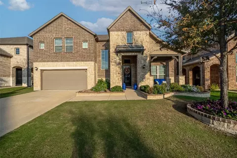 2104 Shrewsbury Dr, Mckinney, TX 75071