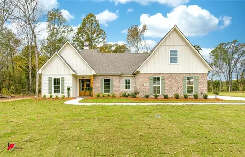 339 Ridge Rd, Stonewall, LA 71078