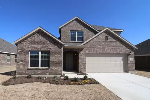 1104 Deer Ridge Dr, Crowley, TX 76036