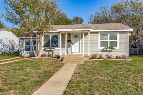7412 Mohawk Ave, Fort Worth, TX 76116