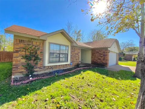 413 Chimney Rock Rd, Everman, TX 76140