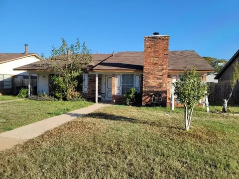 2715 Rustic Forest Rd, Fort Worth, TX 76140