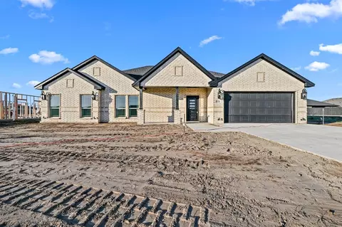 2214 Samuel St, Mabank, TX 75147