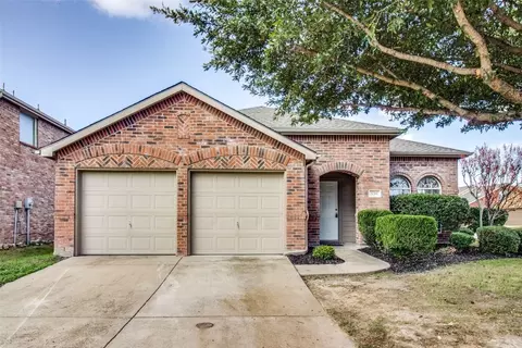 526 Thunder Trl, Forney, TX 75126