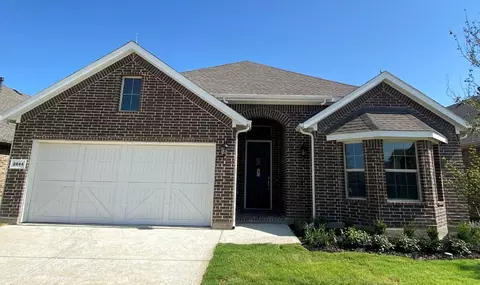 2044 Windsor Dr, Argyle, TX 76226