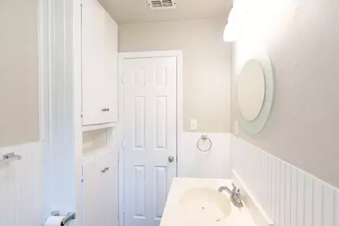 521 E Munson St, Denison, TX 75021 photo 18