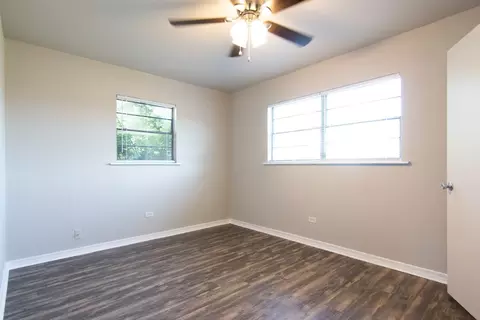 521 E Munson St, Denison, TX 75021 photo 23