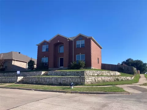 5833 Macgregor Dr, Garland, TX 75043