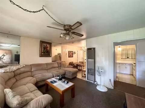 1219 E 15th St, Irving, TX 75060 photo 3