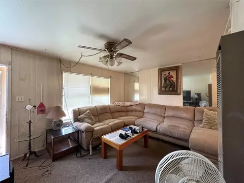 1219 E 15th St, Irving, TX 75060 photo 4