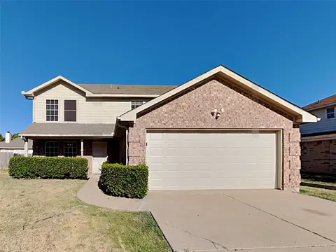 209 Centennial Pl, Crowley, TX 76036