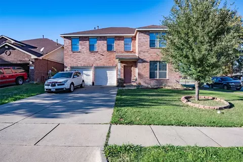 2812 Westover Dr, Grand Prairie, TX 75052