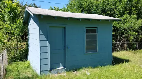 719 E Gandy St, Denison, TX 75021 photo 11